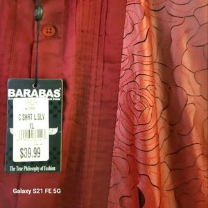 DESIGNER DRES SHIRT SIZE LARGE, NEW. $30